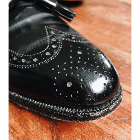 Johnston & Murphy black wingtip tassel loafers 7 D main image 7